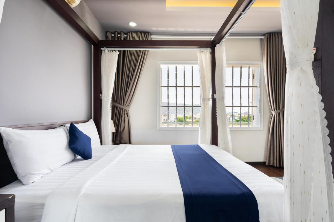 Joi Hospitality - Central Vung Tau Exteriör bild